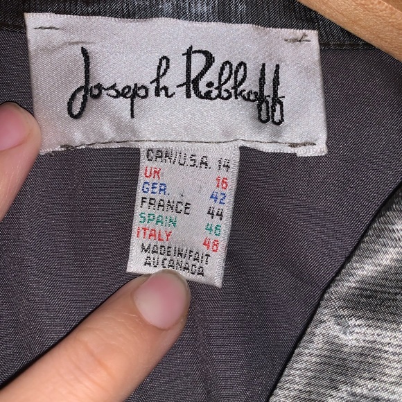 Size 14 Silver Shiny Button-Down Jacket - Picture 2 of 7